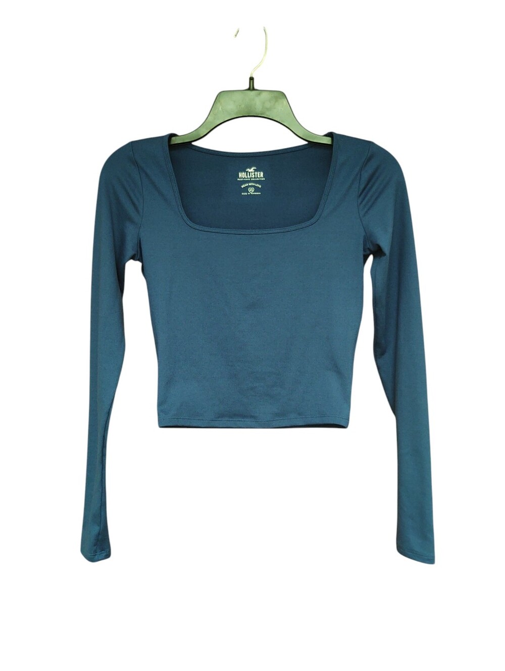 Hollister Women's Navy Blue  Square-Neck Long Sleeve Crop Top Size XS
